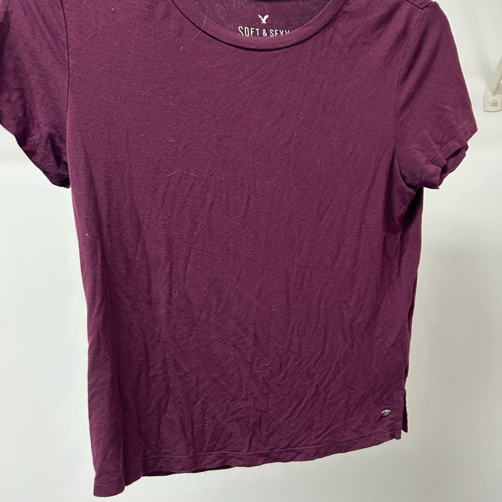 American Eagle Outfitters Soft & Sexy Burgandy Tee